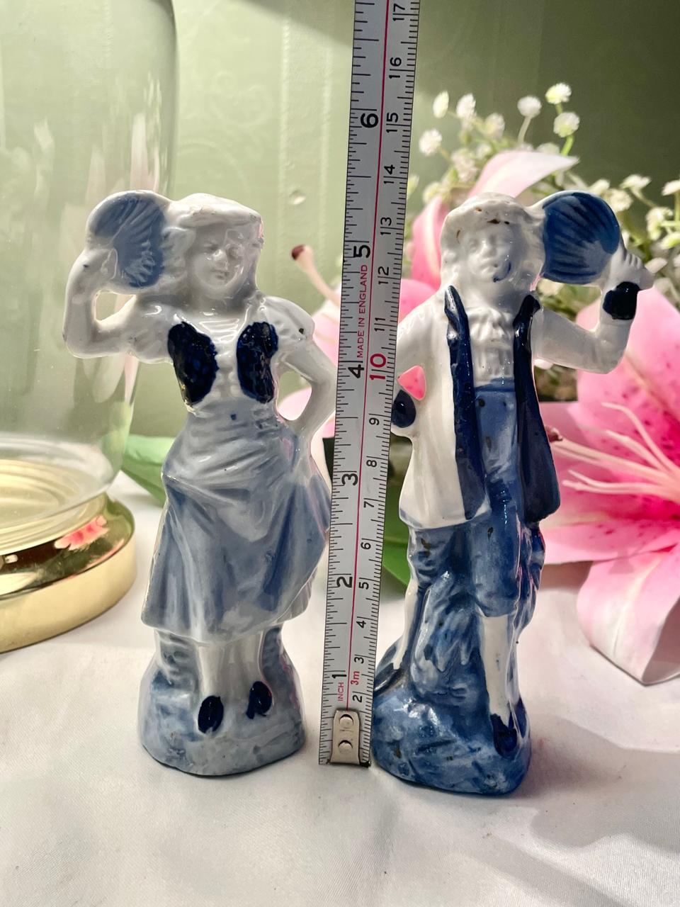 Vintage Blue & White Ceramic Couple Figurines Set of 2, 13 cm