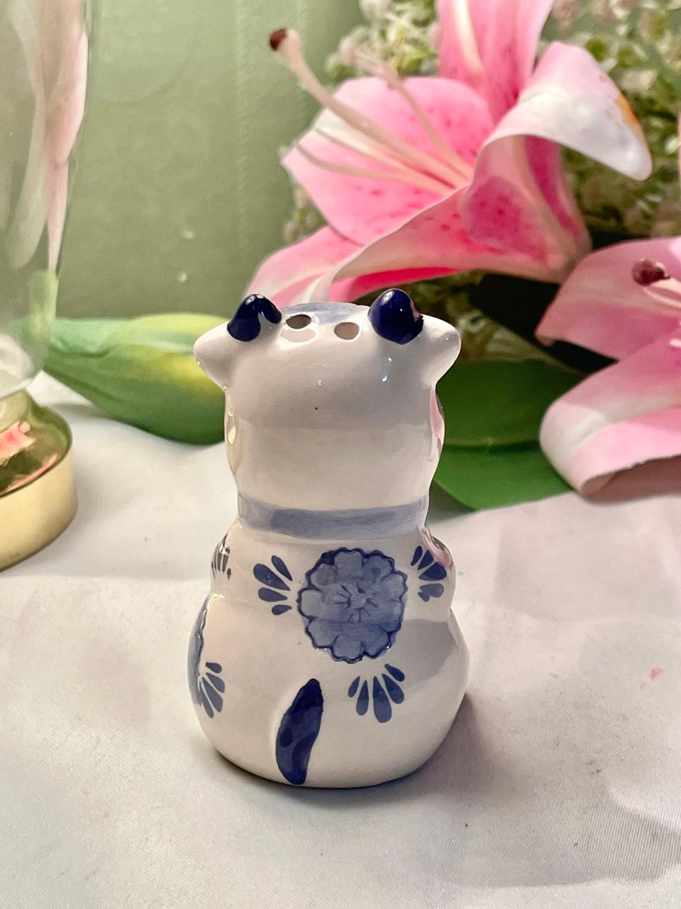 Vintage Blue & White Bayeux Ceramic Cow Shaker 8 cm