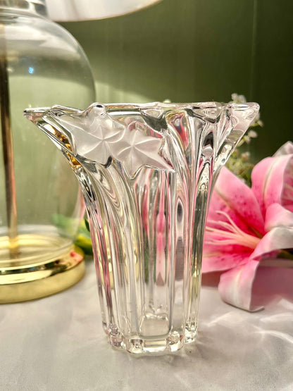 Clear Crystal Star Accent Vase – 6 Inch