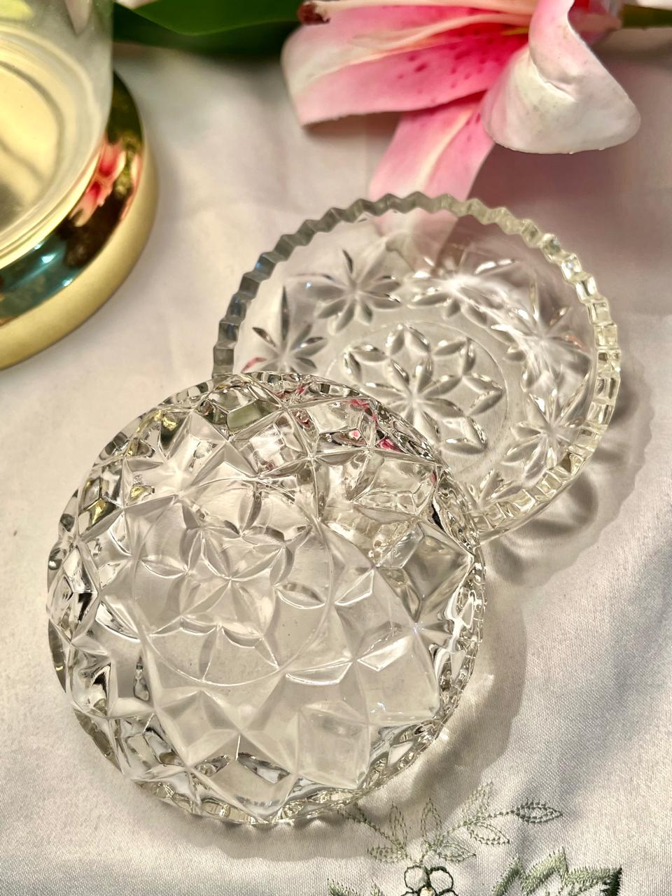 Vintage Star Clear Crystal Trinket Box with Lid – 4 Inch