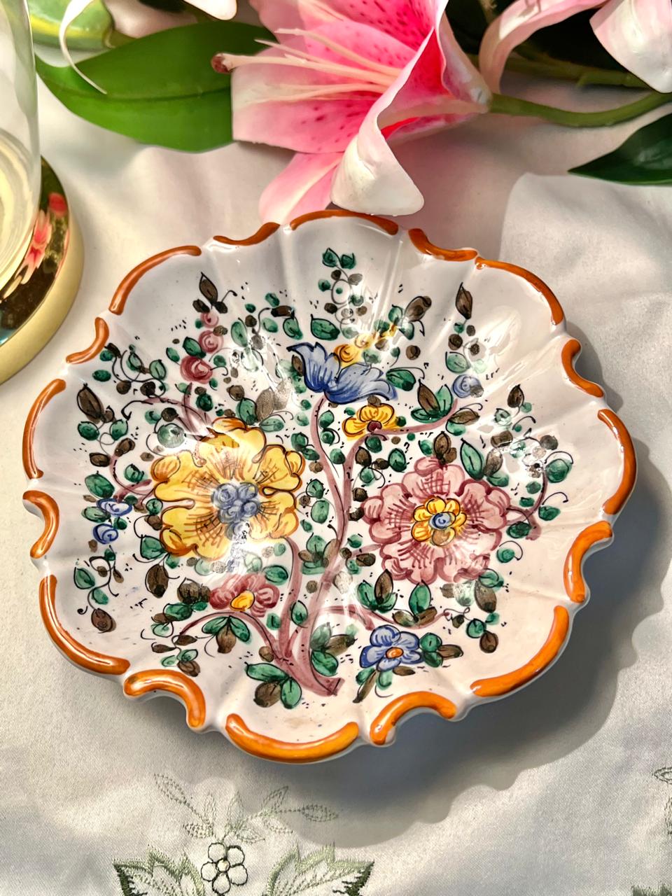Deruta Italy Hand-Painted Floral Scalloped Bowl, Approx. 7 in
