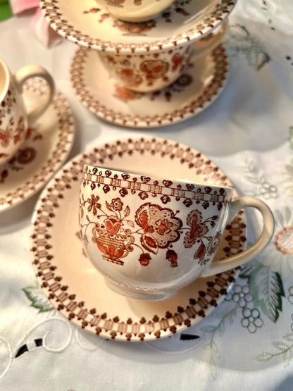 Johnson Bros Jamestown Staffordshire 4 Cup & Saucer Set