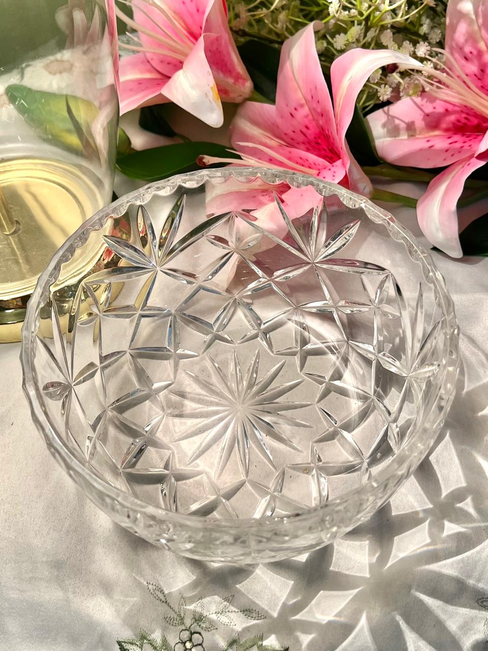 Vintage Clear Crystal Cut Starburst Large Serving Bowl – 7 Inch