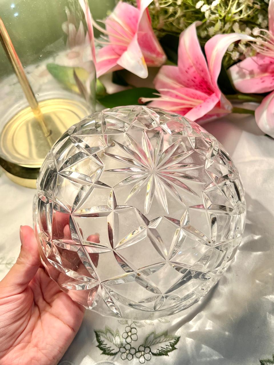 Vintage Clear Crystal Cut Starburst Large Serving Bowl – 7 Inch