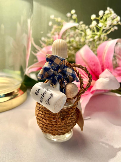 4.5" Clear Crystal Mini Bottle with Woven Cover