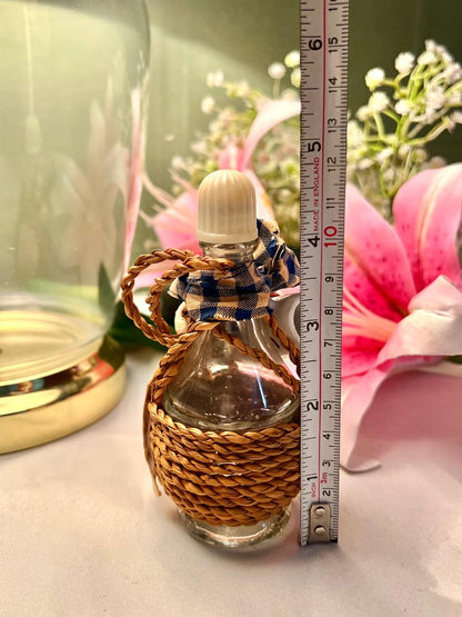 4.5" Clear Crystal Mini Bottle with Woven Cover
