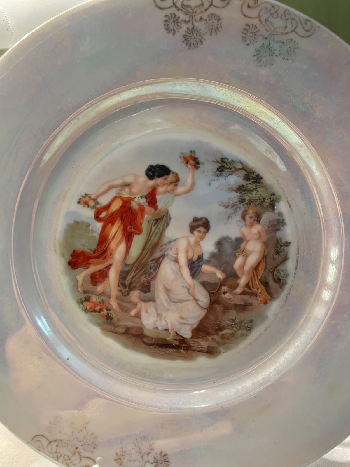 Bavaria Tirschenreuth Classical Figure Plate, 1-Piece, 9 in