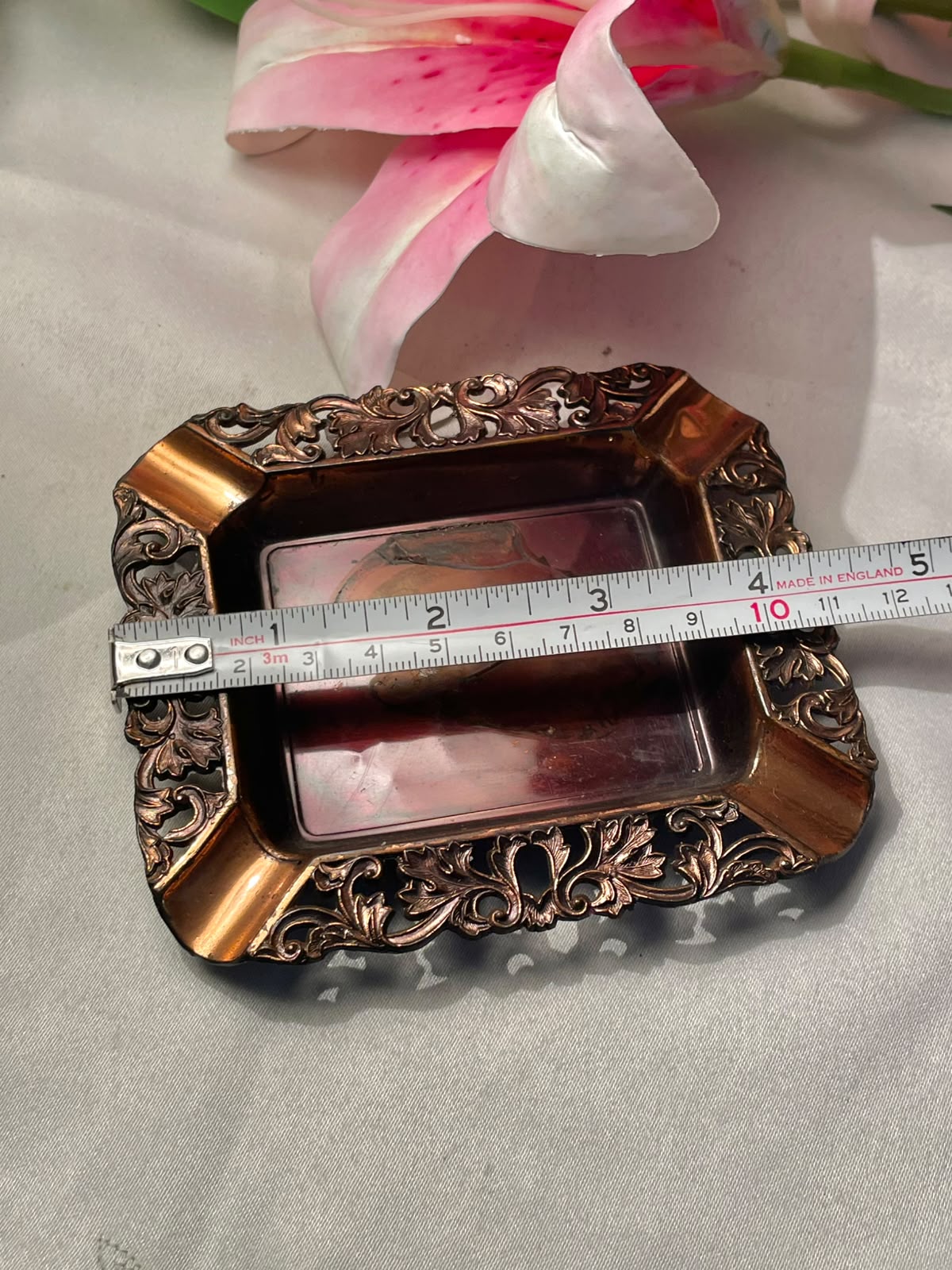 Vintage Copper-Tone Ornate Metal Ashtray 4.5 in