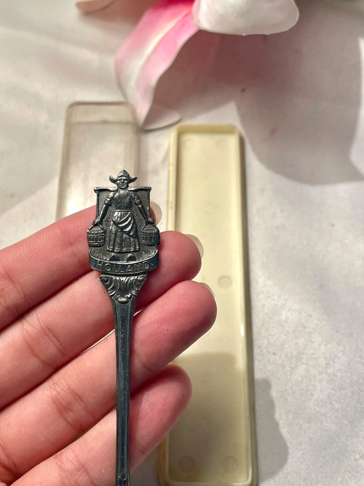 Holland Souvenir Silver-Tone Decorative Spoon 4.75 in