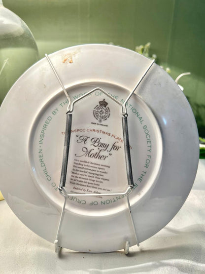 Royal Worcester 1991 NSPCC Christmas Plate “A Posy for Mother” by Kate Aldous, England, 8 in