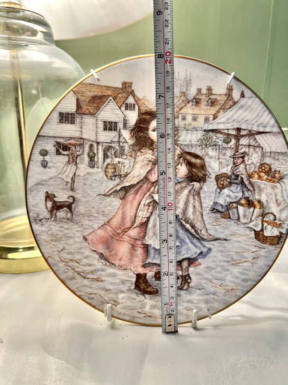 Royal Worcester NSPCC Christmas Plate 1988 “A Christmas Wish” by Mary Carter, England, 8 in
