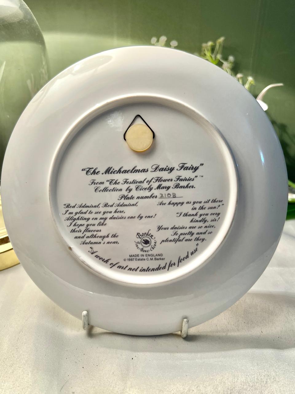 Border Fine Bone China Michaelmas Daisy Fairy Wall Plate 18 cm