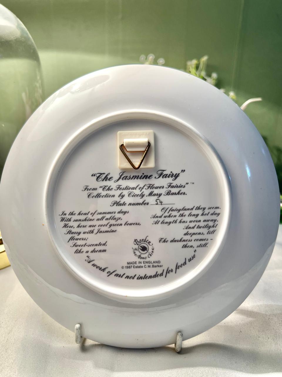 Border Fine Bone China Jasmine Fairy Wall Plate 7"