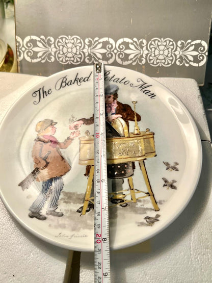 Wedgwood “The Baked Potato Man” 1985 Collector Plate by John Finnie – Street Sellers of London, Bone China