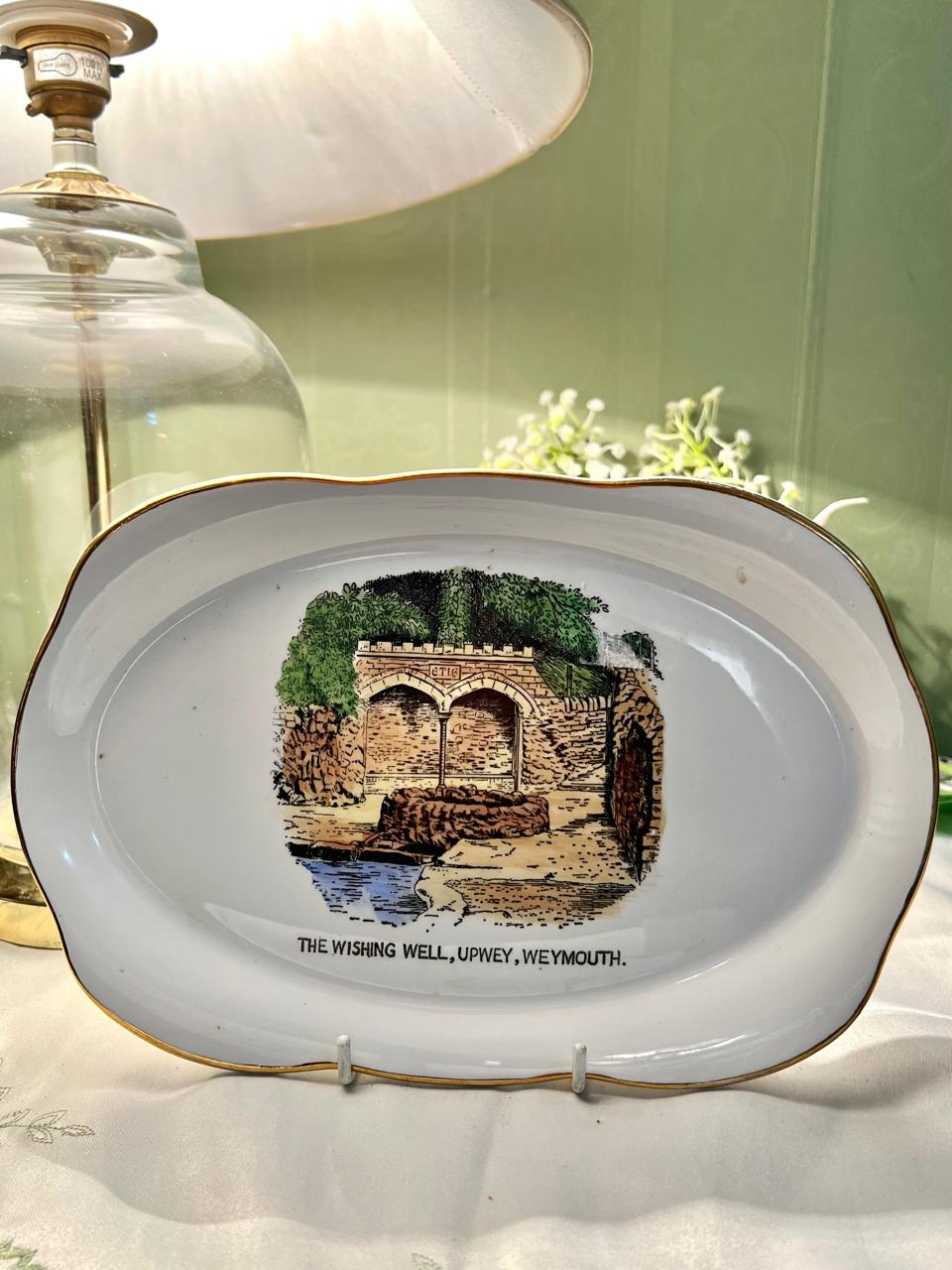 Alfred Meakin Wishing Well Scenic Decor Platter 10"
