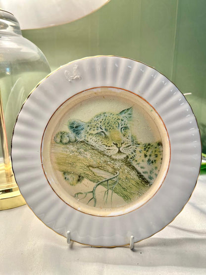 English Bone China Leopard Decorative Wall Plate 7.5"