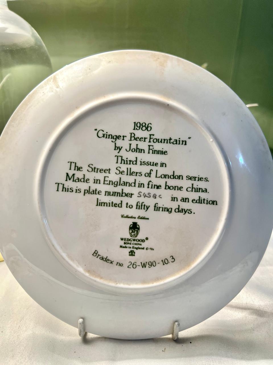 Wedgwood Ginger Beer Fountain Bone China Wall Plate 7.5"