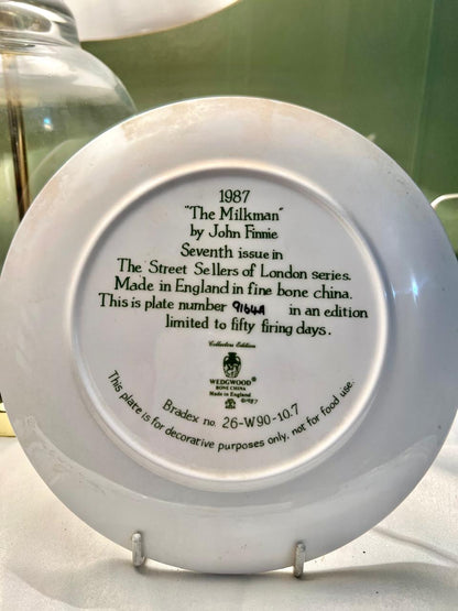 Wedgwood The Milkman 1987 Decorative Plate 20cm