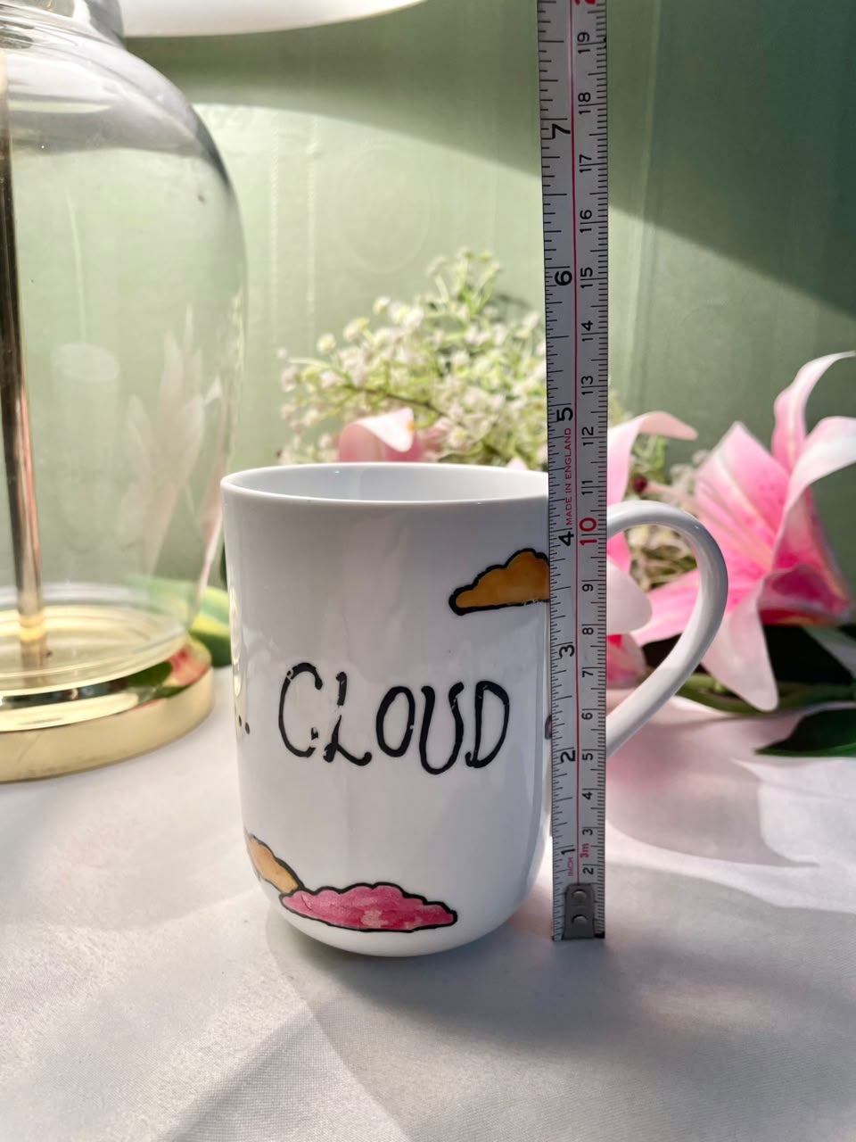 White Cloud Design Mug Pink Yellow Detail 11cm