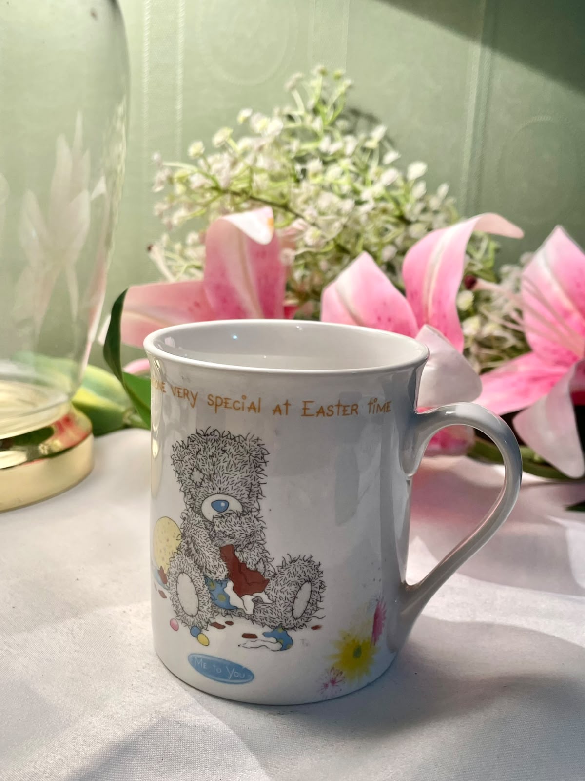 Me to You Easter Tatty Teddy Mug 10cm