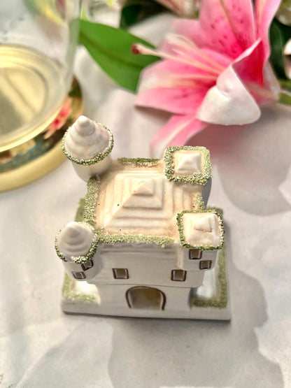 Vintage Coalport Tyrolean Castle fine bone china pastille burner/ornament made in England 11cm