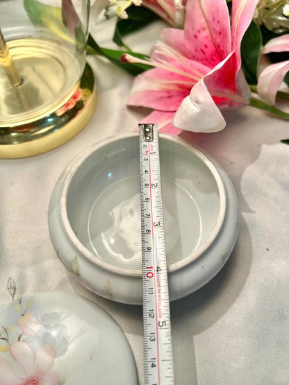 L’Hirondelle France Floral Porcelain Lidded Trinket Dish 4 in