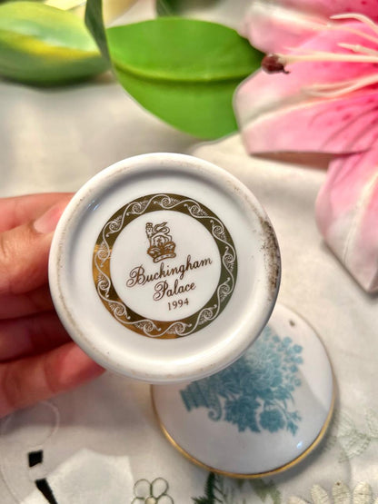Buckingham Palace 1994 Blue Floral Lidded Trinket Pot 2 in
