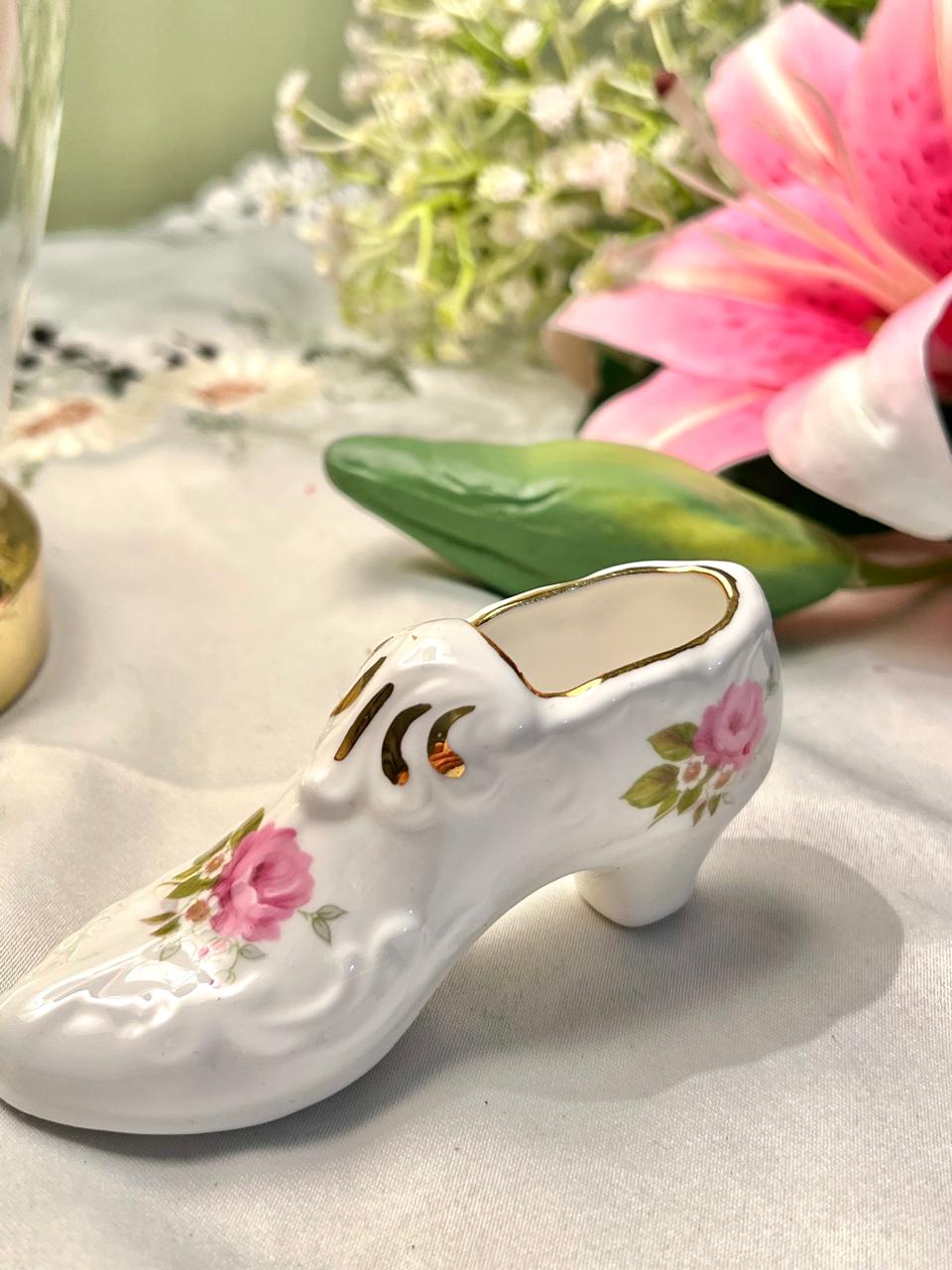 Queensway Fine Bone China Floral Shoe Ornament 10cm