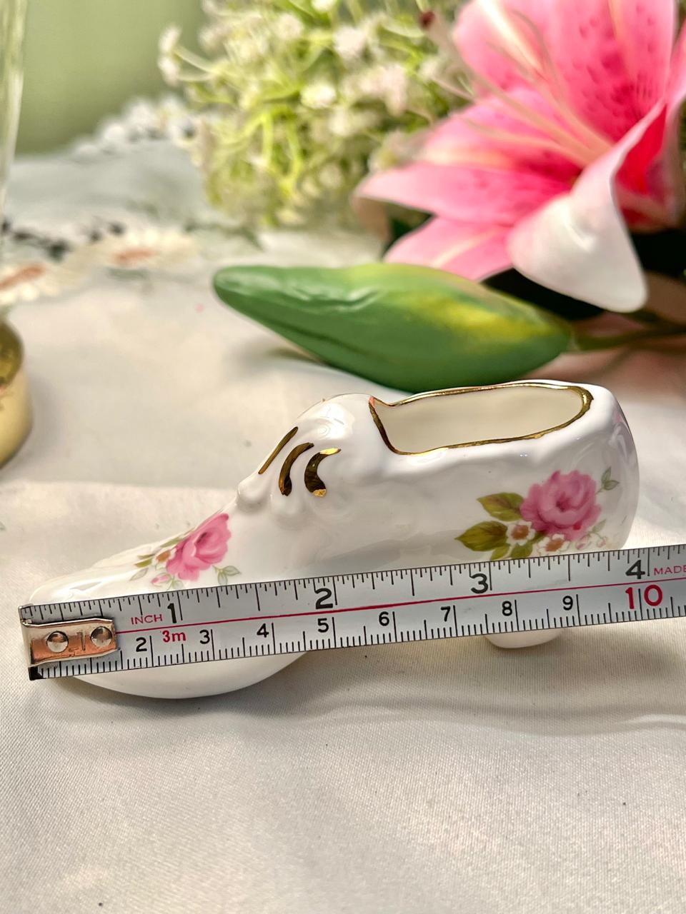 Queensway Fine Bone China Floral Shoe Ornament 10cm