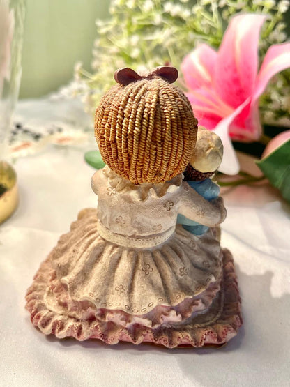 Mother & Child Figurine Pastel Family Decor 11cm