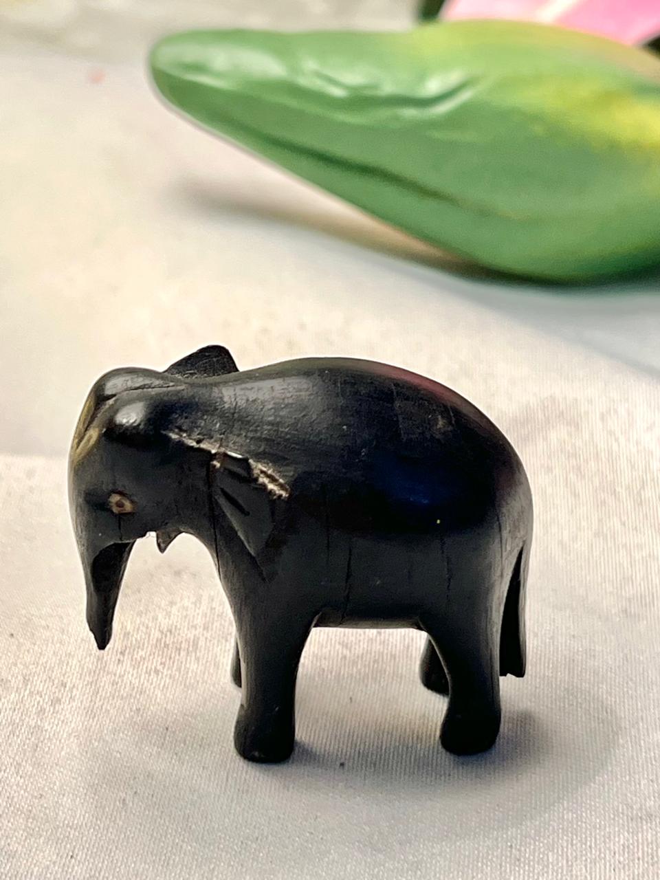 Black Wooden Elephant Figurine Miniature Decor 4cm