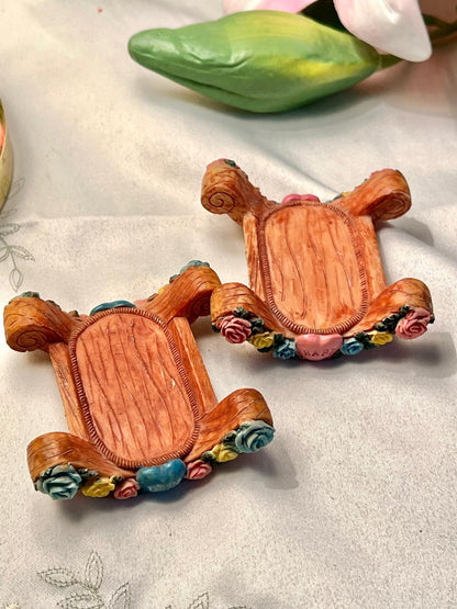 Floral Scroll Chair Miniature Decor 2-Piece 8cm