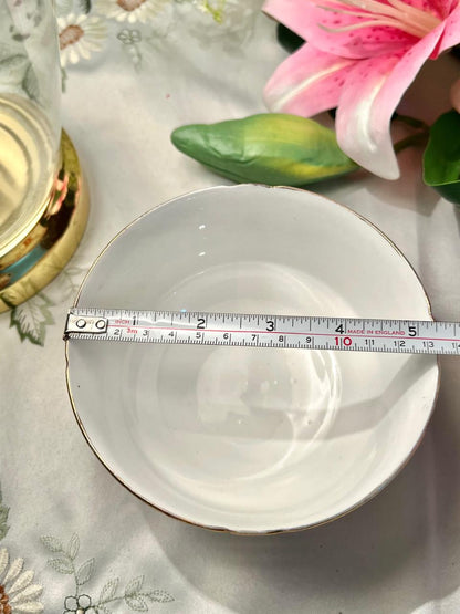 Wellington China England White Gold-Rim Bowl 5.5 in