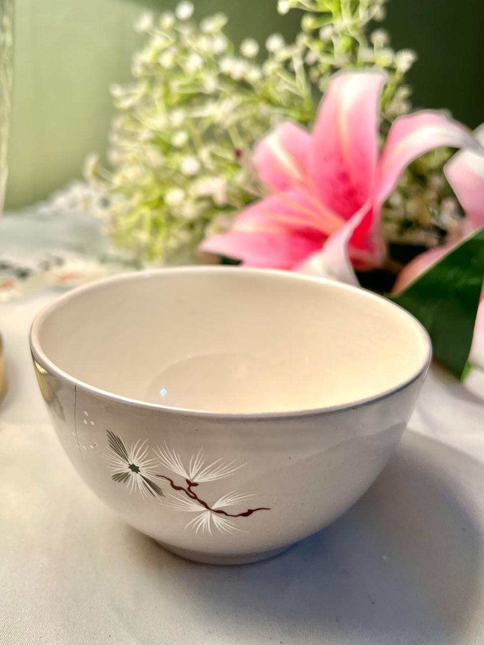 Royal Doulton Frost Pine D6450 Bowl 5.5 in
