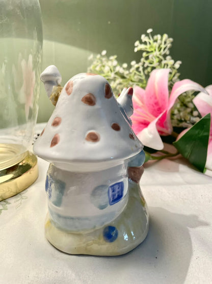 Rabbit Mushroom Cottage Figurine – Approx. 4.5 Inch