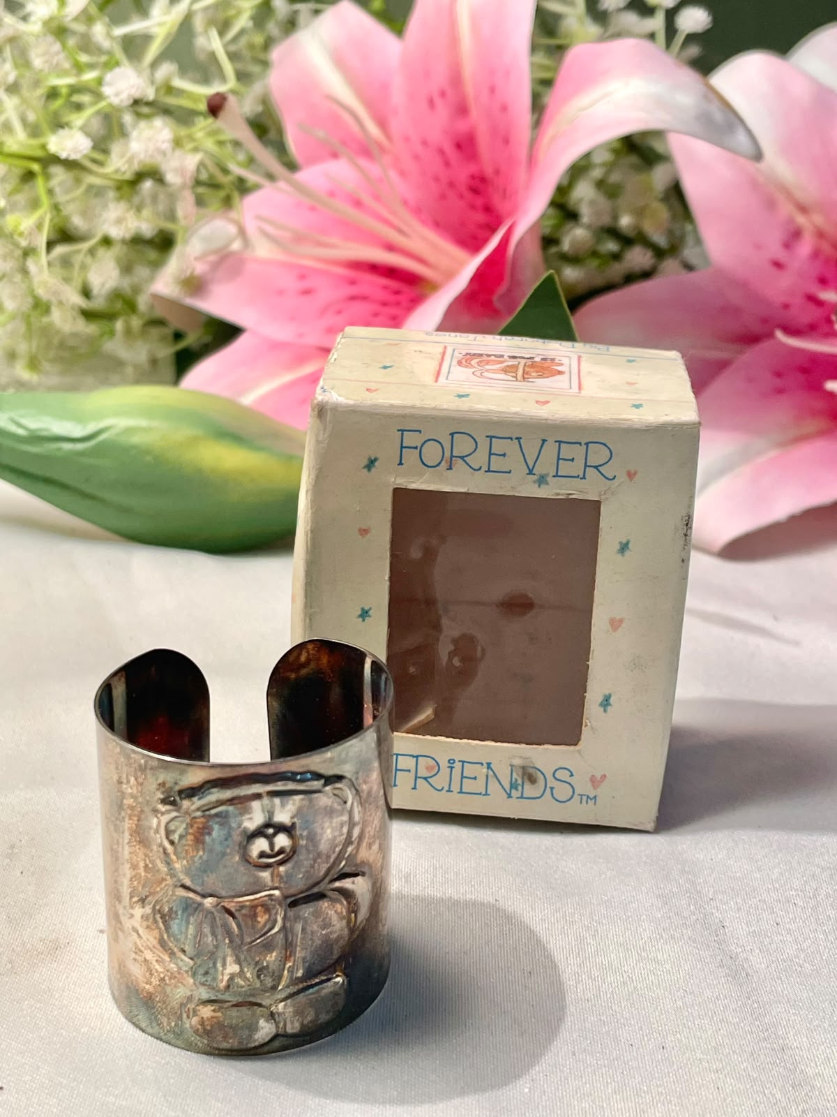 Silver-Tone Embossed Napkin Ring – Approx. 5 cm