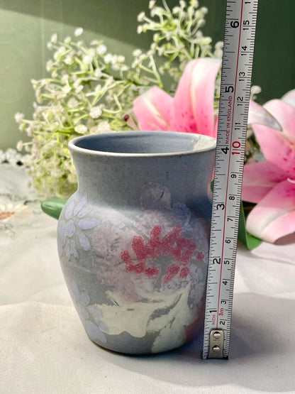 Grey Floral Ceramic Vase – Approx. 10 cm