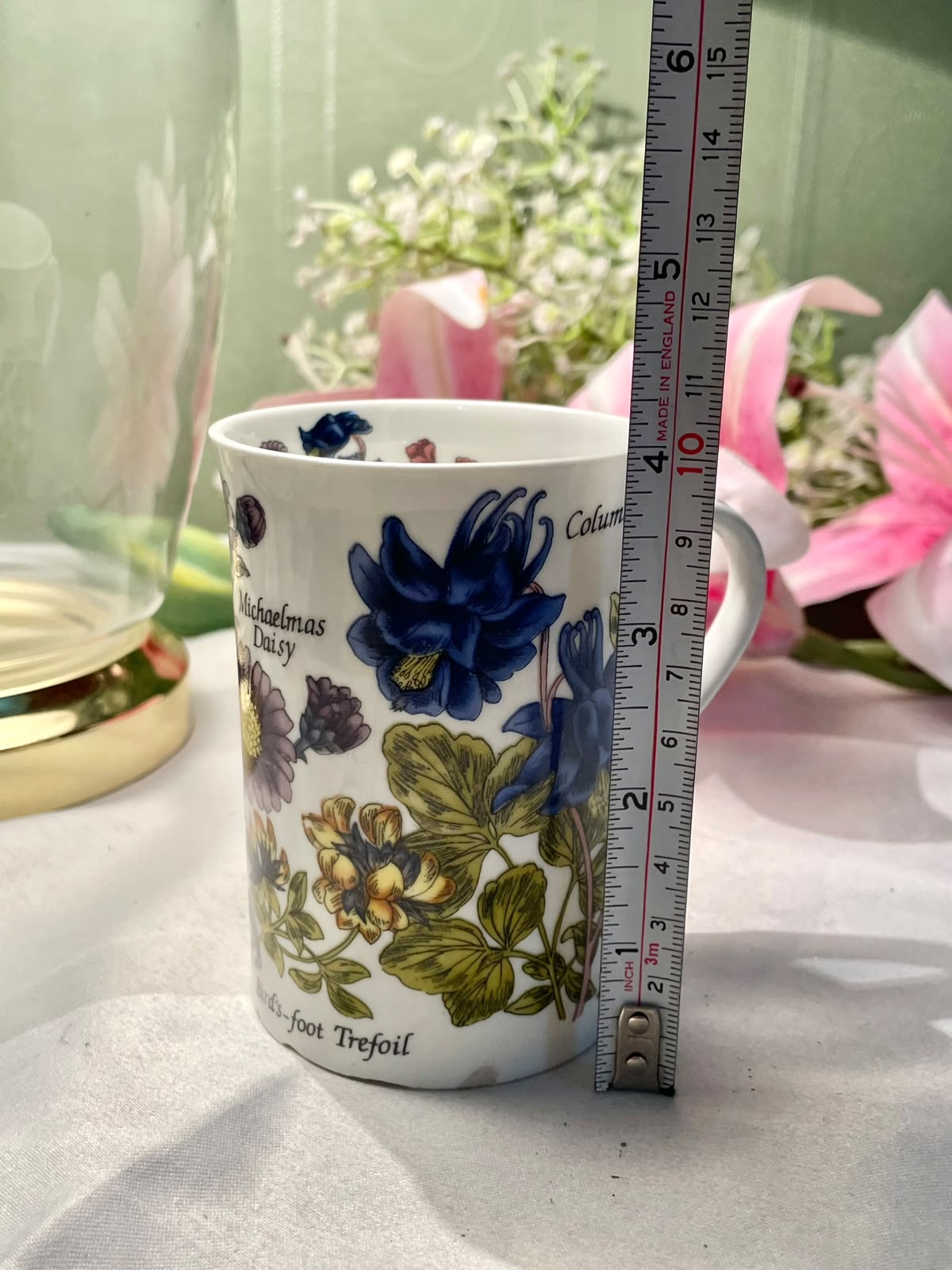 HK Trading Fine Bone China Floral Botanical Mug 4 in
