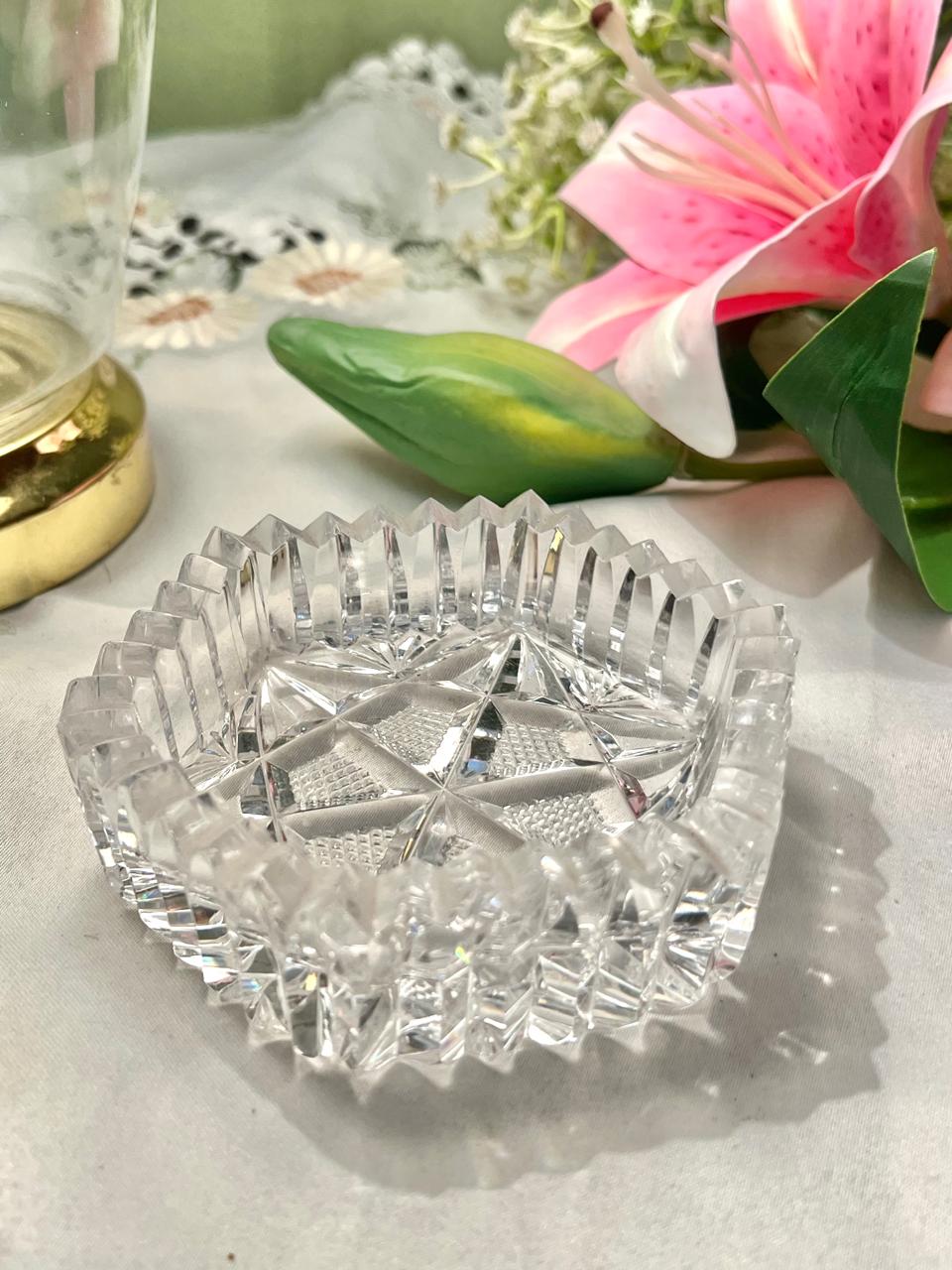 Cut Crystal Serving Bowl – Approx. 10.5 cm