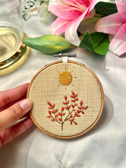 Vintage Floral Embroidery Hoop Wall Artwork 12 cm