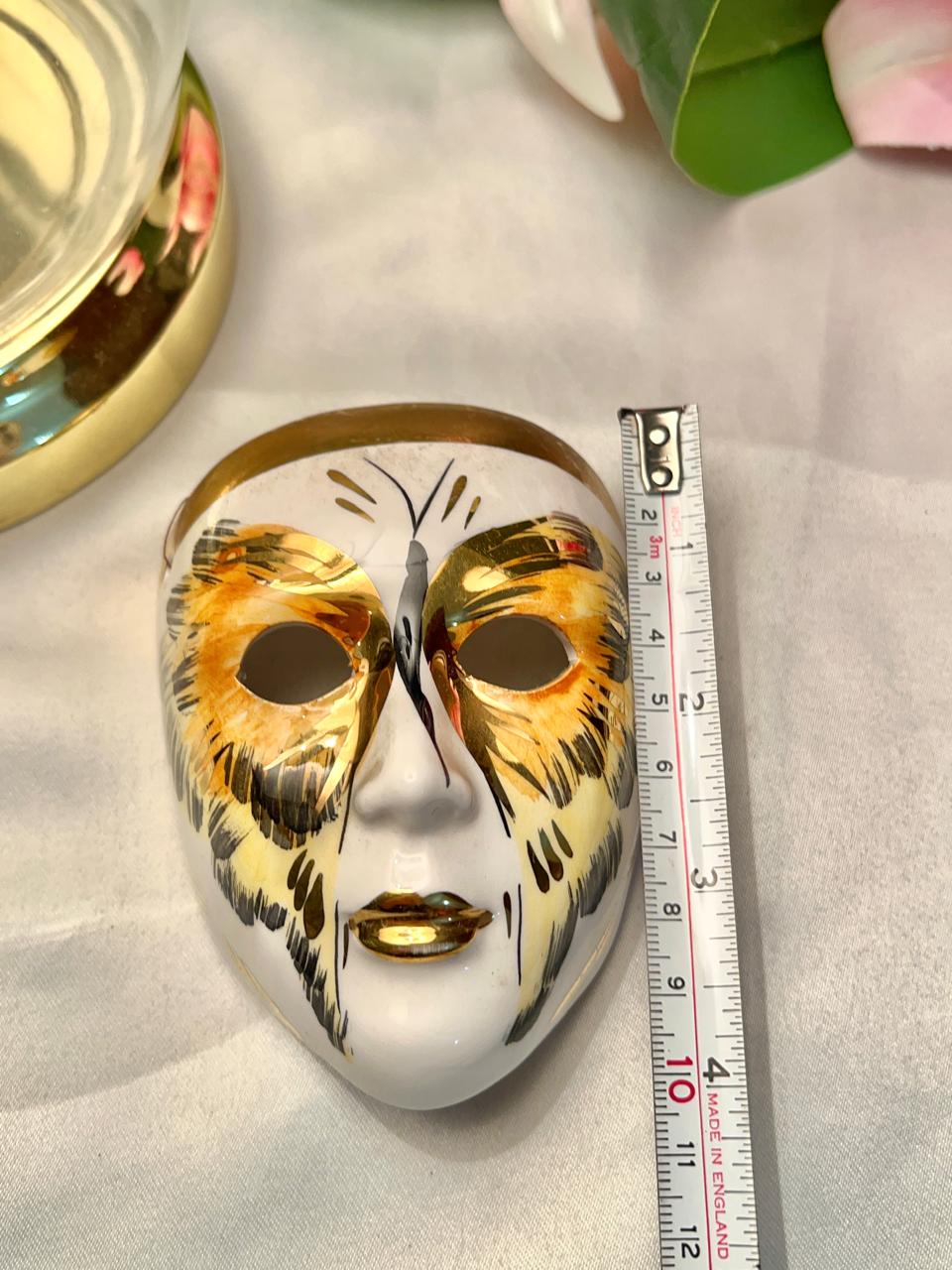 Gold & White Ceramic Face Wall Mask 4"