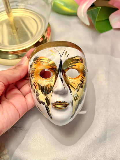 Gold & White Ceramic Face Wall Mask 4"