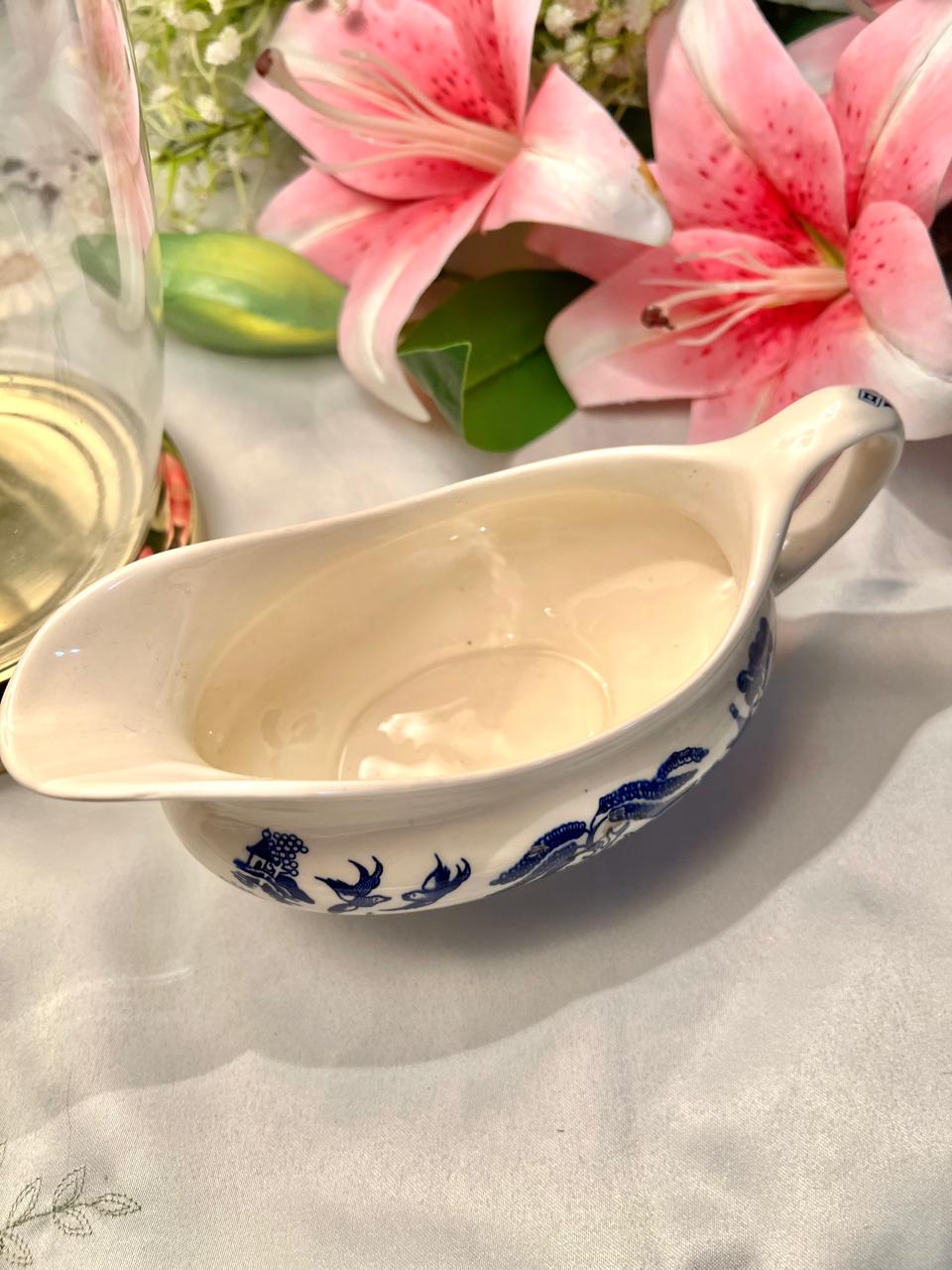 Old Willow English Ironstone Gravy Boat 7"