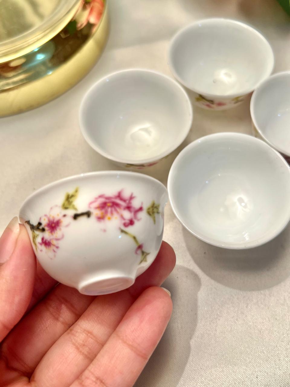 5-Piece Pink Floral Mini Ceramic Bowl Set Approx. 2.5 in