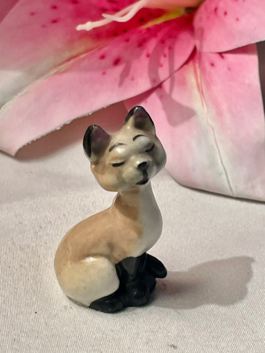 Vintage Siamese Cat Ceramic Figurine 2 in