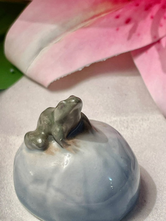 Vintage Frog-Topped Blue Ceramic Miniature Ornament 1.5 in