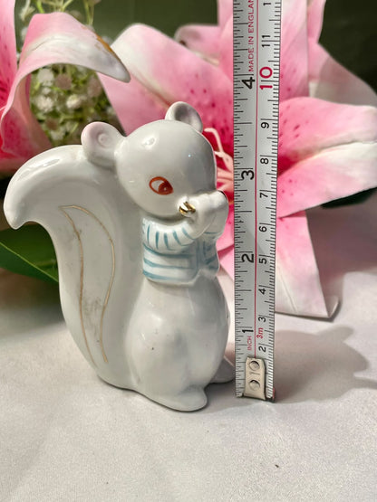 Vintage White Squirrel Ceramic Figurine 3.5 in