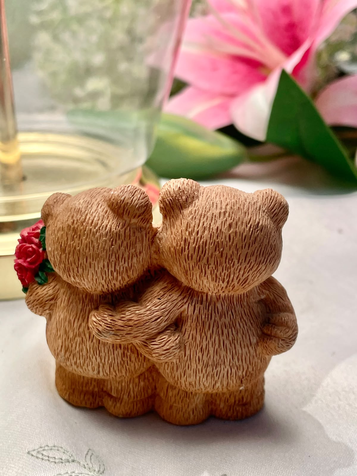 Teddy Bear Couple with Red Roses Figurine 3"