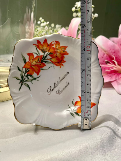 Royal Windsor Prairie Lily Bone China Plate 11 cm