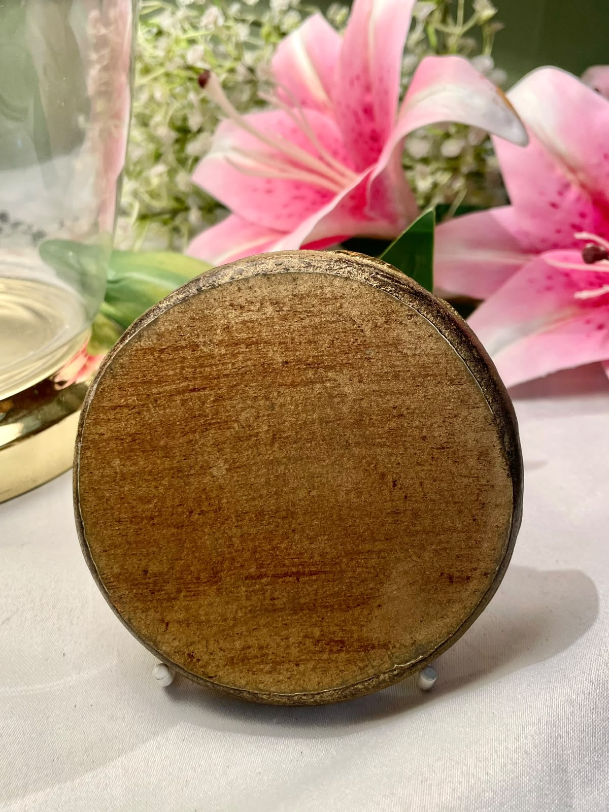 Gold-Tone Embossed Floral Decorative Wall Plate 10 cm